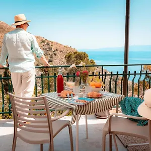 Alojamento de Acomodação e Pequeno-almoço Pascià Madonna Rocca, Taormina