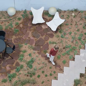 The Modernist, Architecture Experience Apartment Faro
